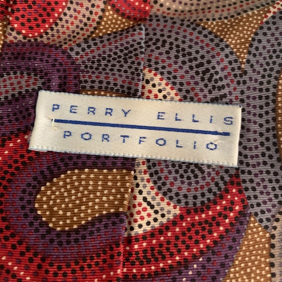 VINTAGE PERRY ELLIS Tie RARE Pointillism Pattern Italian Silk - Picture 6 of 6